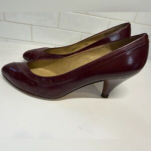 Vintage Palizzio Burgundy Leather Almond-Toe Pumps Size 6 1/2